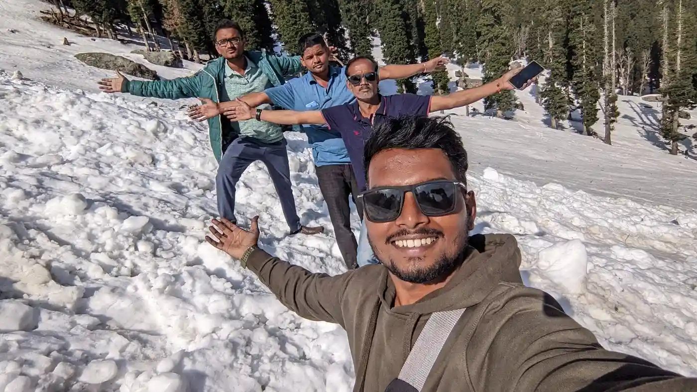 Kashmir Tour Clients