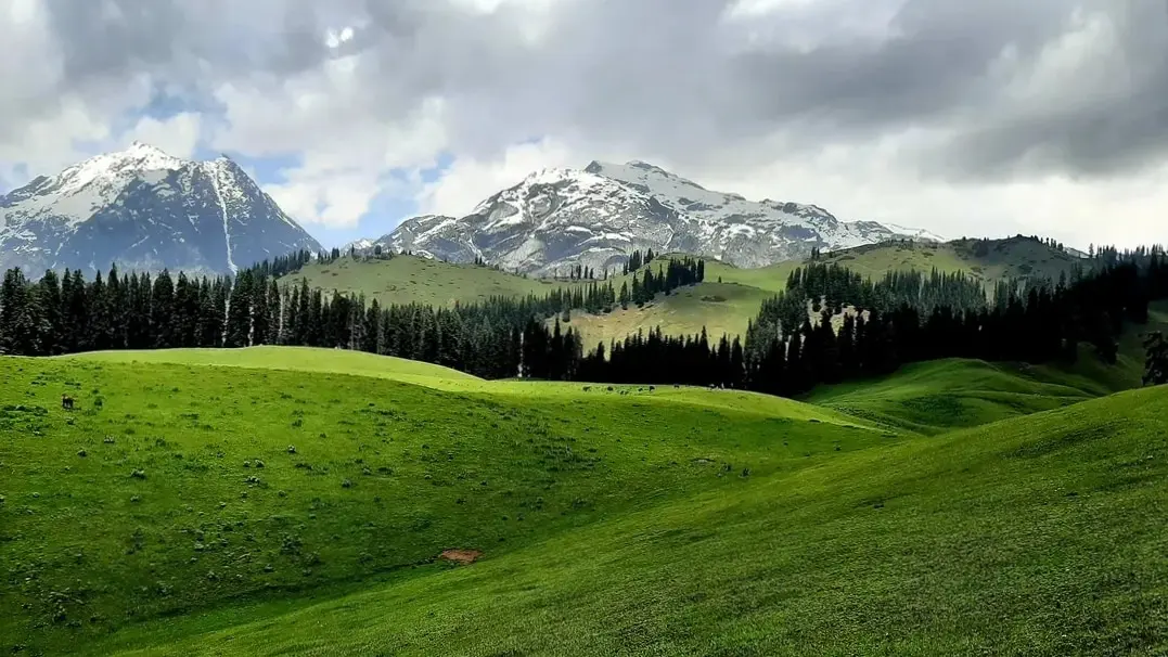 Scenic mountains at sunrise