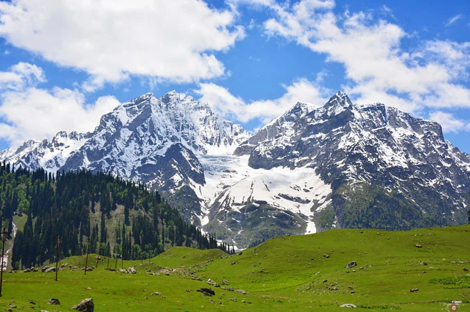 Romantic stay in Gulmarg